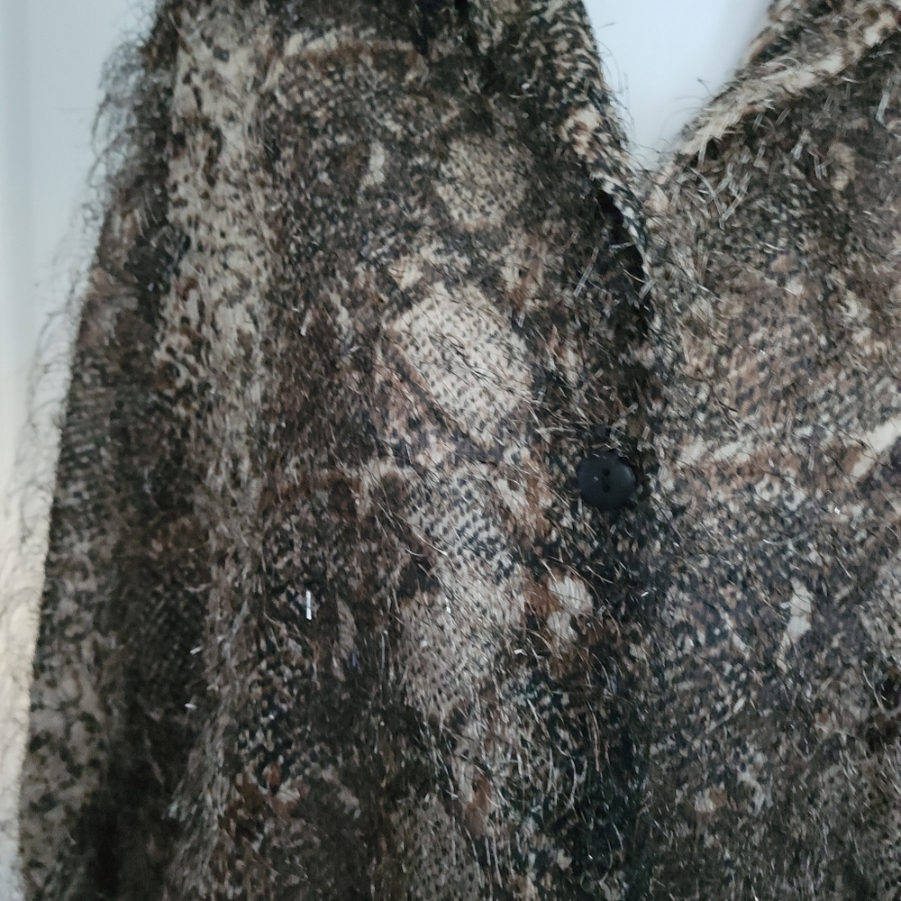 Long sleeve blouse - Picture 2 of 7